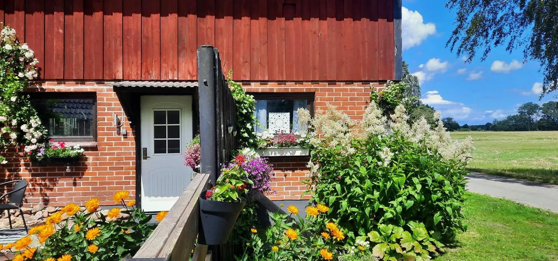 Rya B & -B Tollarp Laegenhetsboende